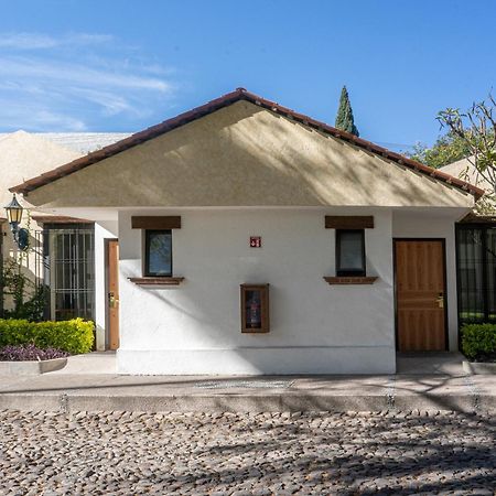 Hotel Flamingo Inn Queretaro Luaran gambar