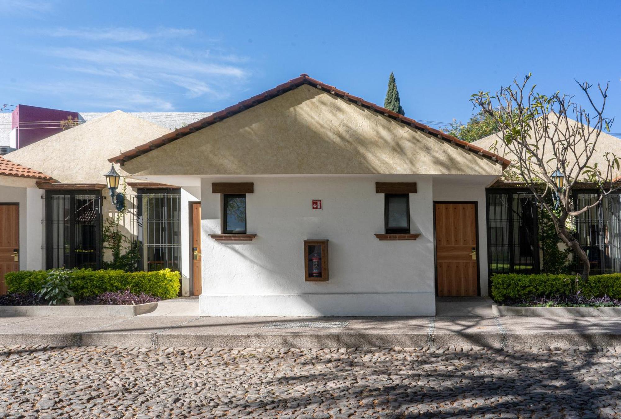 Hotel Flamingo Inn Queretaro Luaran gambar